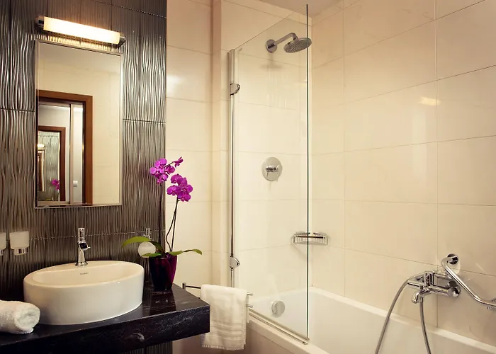 מלון Ambassador קושיצה